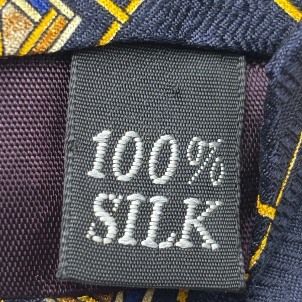 Oscar de la Renta 100% Silk Men's Necktie Navy Blue Gold Red Geometric Vintage